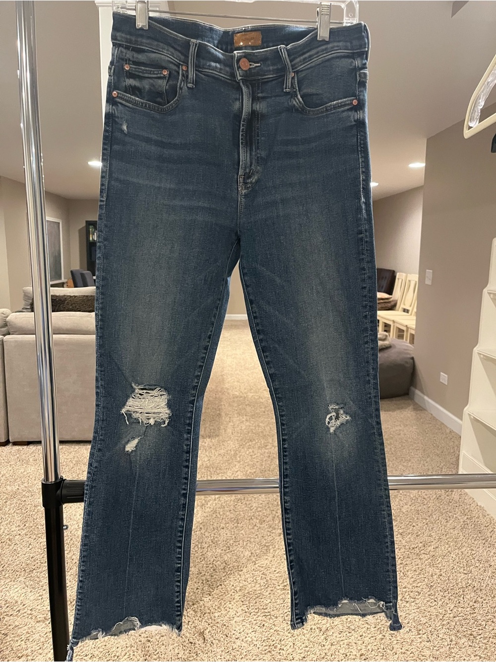 MOTHER Denim Distressed Jeans- Insider Crop Step Chew